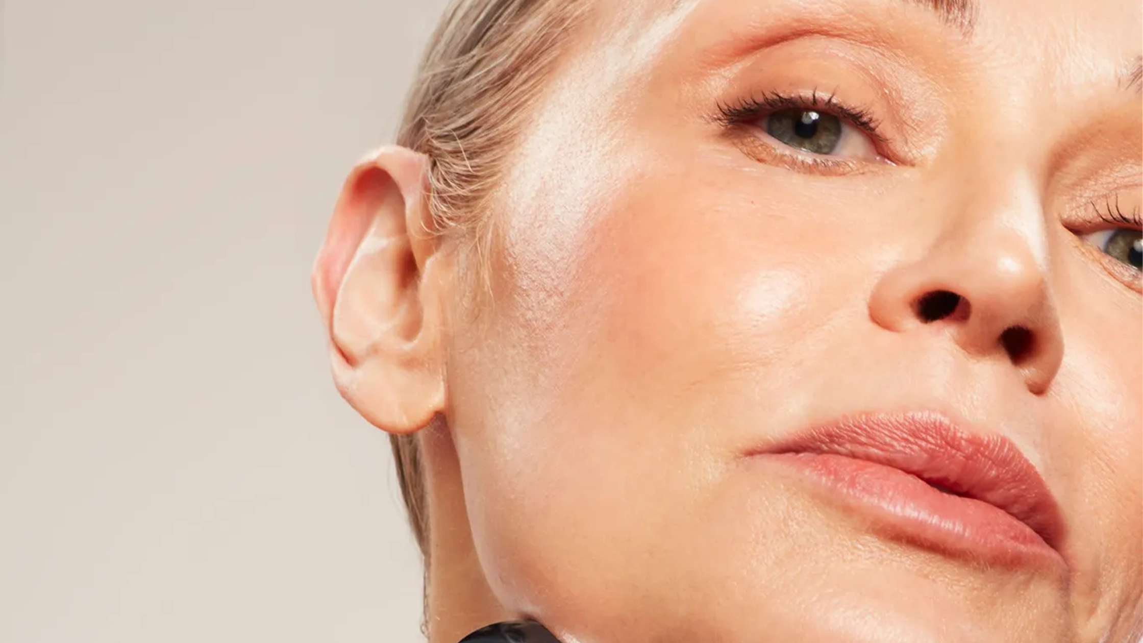 Achieve Hollywood-Perfect Skin with These Must-Have Beauty Products